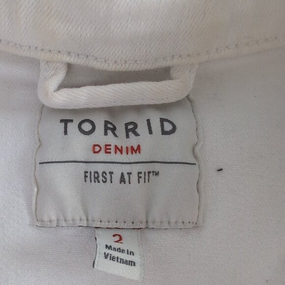Torrid Denim Women's White Vest Jean/Denim Button Up Chest Pocket, Size 2 - Picture 4 of 7